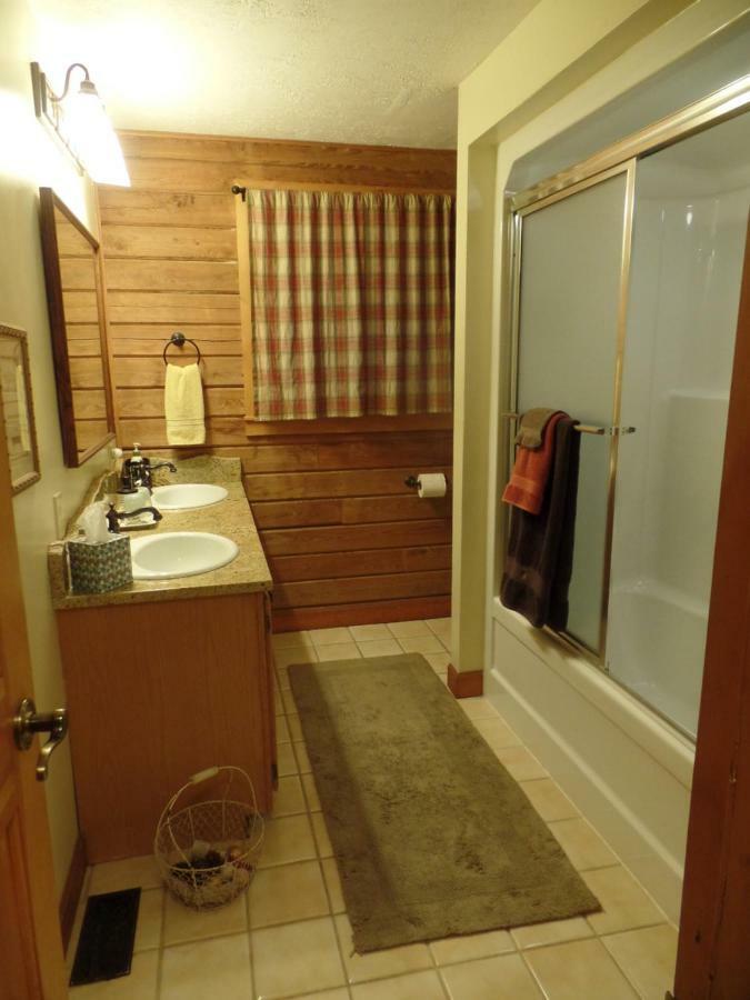 Creekside Paradise Bed And Breakfast Robbinsville Exterior foto
